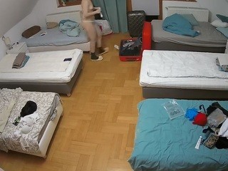 Voyeurcam-julmodels-bed-6 camsoda replay