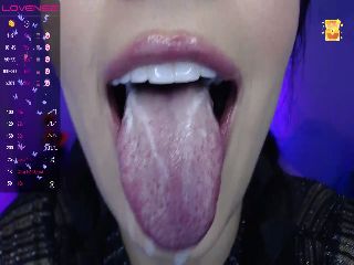 Dominique_21 myfreecams replay