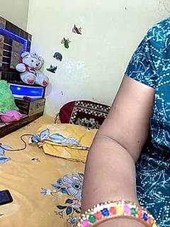 Geetahousewife stripchat replay